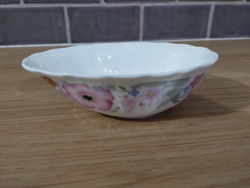 Vintage collectable bone - vintage,