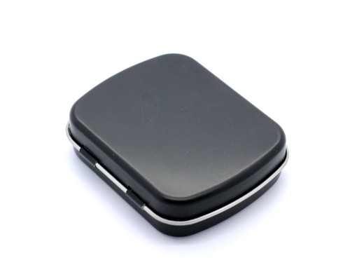 Small black metal tin case - black,
