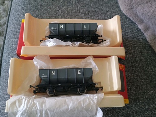 Hornby pair r6125c lner - pair, 20
