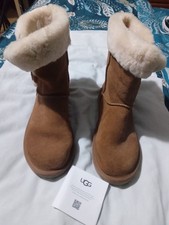 KOOLABURRA by UGG real suede