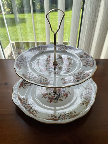 Colclough royale tier cake - 2,