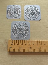 3 Flower Daisy Cutting Dies