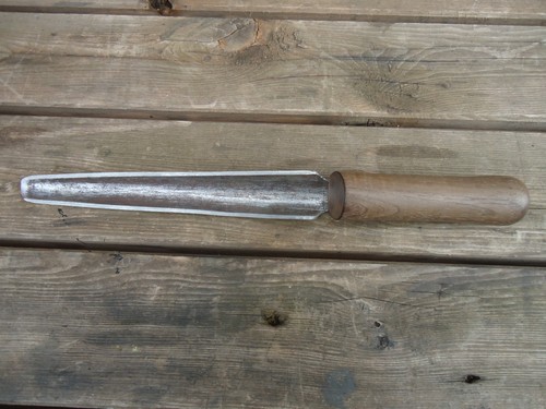 Vintage gardeners fern - fern, trowel