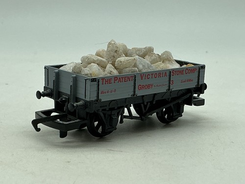 Sp85 hornby granite boulder - sp85,