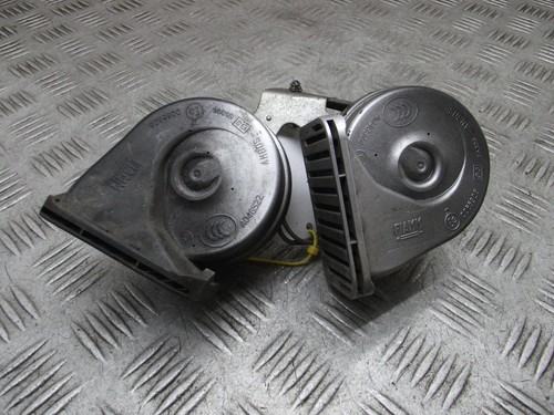 Ford focus horn pair a046522 - ford,