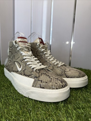 Mens nike soulland - x,