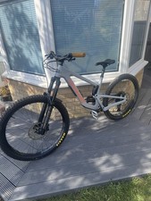 2023 Santa Cruz Nomad V6