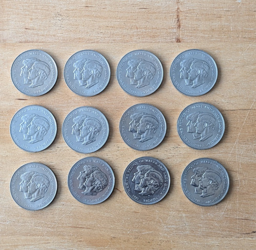 Commemorative crown coins - commemorative,