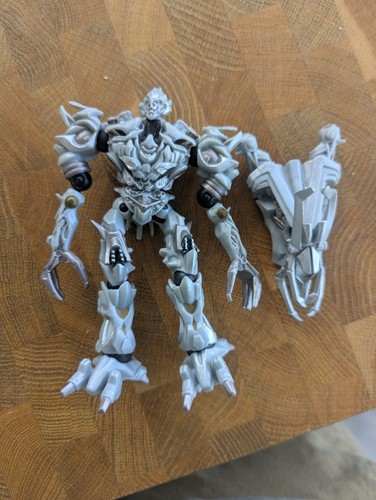 Battle damaged megatron - battle,
