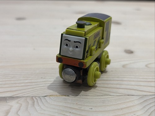 Thomas wooden railway - thomas,