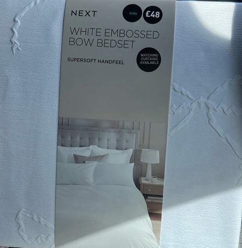Next white embossed bow bedset - white,