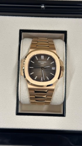 Patek philippe nautilus 18k - philippe,