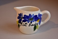 VINTAGE TONI RAYMOND MINT