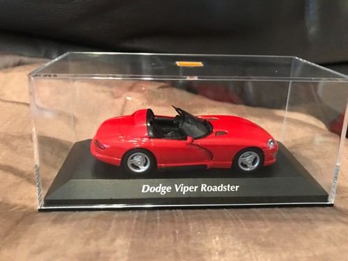 Maxichamps dodge viper - dodge,