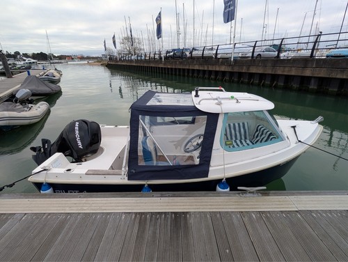 Westport pilot cockpit - westport,