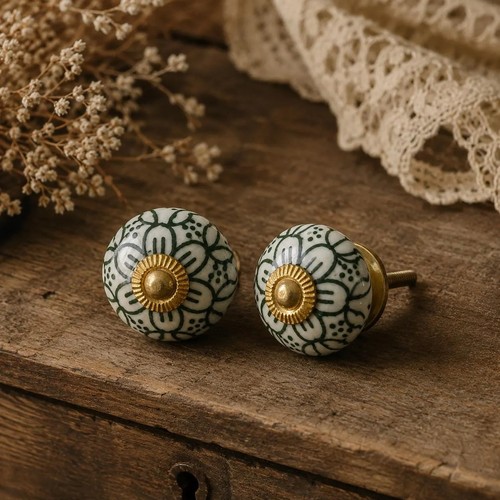 Green and white - , knobs