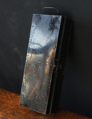 Vintage boe metal cash box - metal,