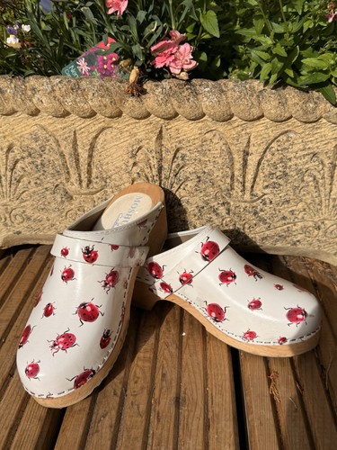 Moshulu ladybird leather - ladybird,