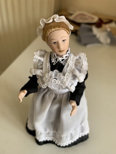 Doll house old - old, fashioned