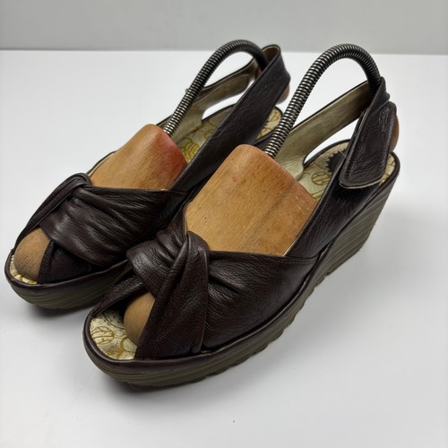 Fly london leather wedge - london,