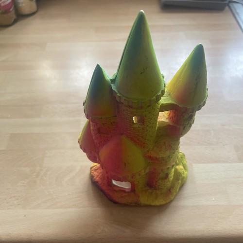 Fish tank pink rainbow - fish,