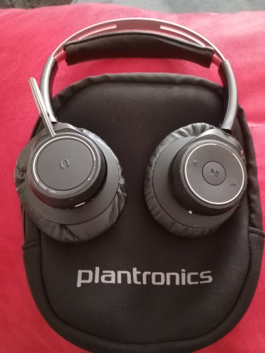 Plantronics voyager focus - plantronics, uc