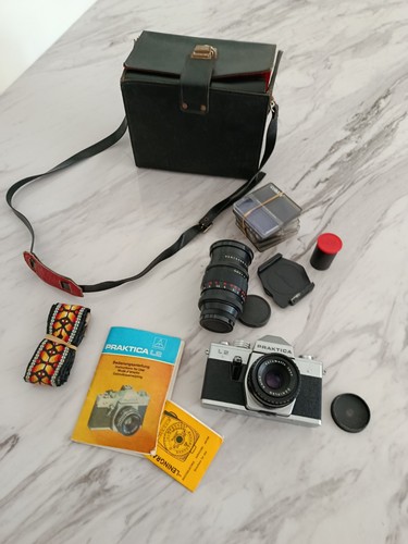 Praktica camera with - l2,