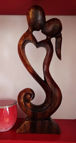Wooden kissing couple lovers - wooden,