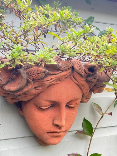 Melody planter art - 'melody',