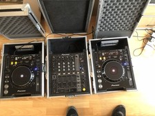 Pioneer CDJ 1000 x2 & DJM 700