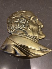 Brass Effect Face Ornament - Wall Mountable