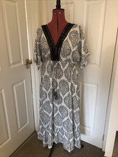 Ladies Zara? Kaftan Type Dress 12 Black White