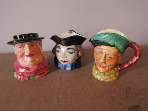 Toby jugs 13cm tallest - ,
