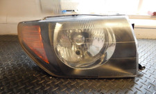 GENUINE 00-05 MITSUBISHI SHOGUN PININ DRIVERS SIDE RIGHT HEADLIGHT [DAMAGED]