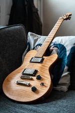 Indie guitar Co. Shape Custom
