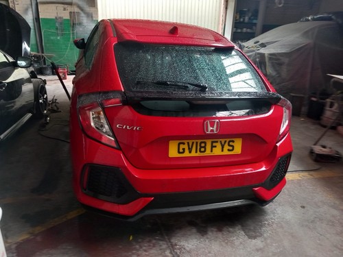 Breaking honda civic 2018 red - breaking,