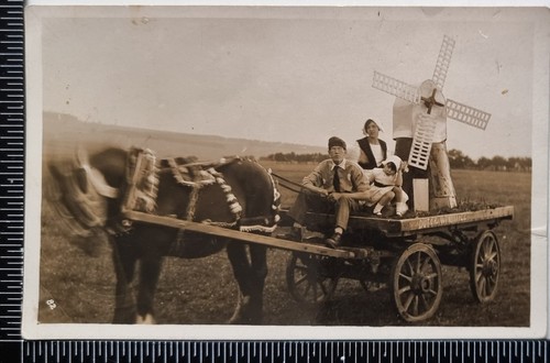 Old postcard dutch family - old,