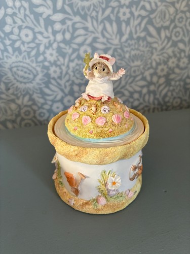 Brambly hedge the - brambly, story