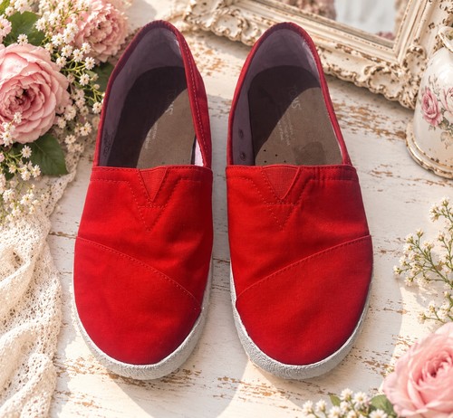 Toms classic red - toms,