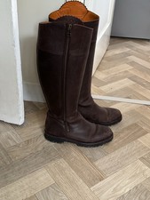 Fairfax and Favor Women's