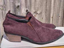 Womens Ladies boots size 9 Uk