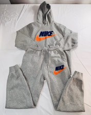Nike Club Fleece Chenille