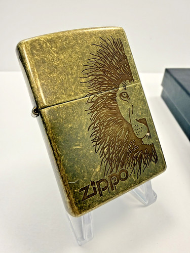 Genuine zippo lighter lion - zippo,
