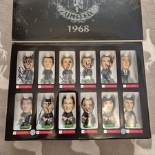 SIGNED Manchester United 1968 European Cup Corinthian Prostars Team Pack