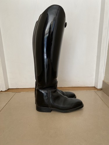 Black patent konigs - patent,
