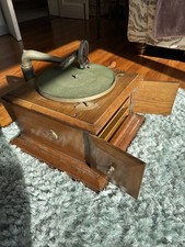 His Masters Voice Gramophone -