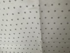 Olive and Daisy Star Grey