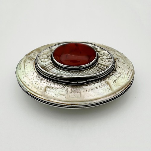 Georgian oval snuff box - oval,