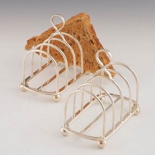Goldsmiths and Silversmiths Silver Toast Racks Sheffield 1935
