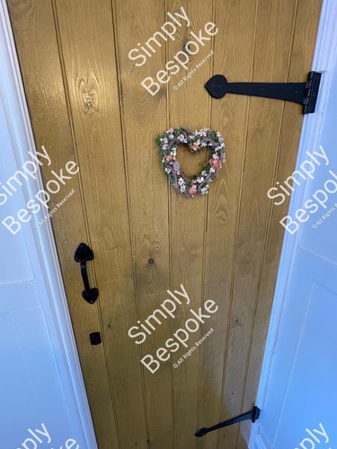 Pine ledged doors 40mm thick - ledged,